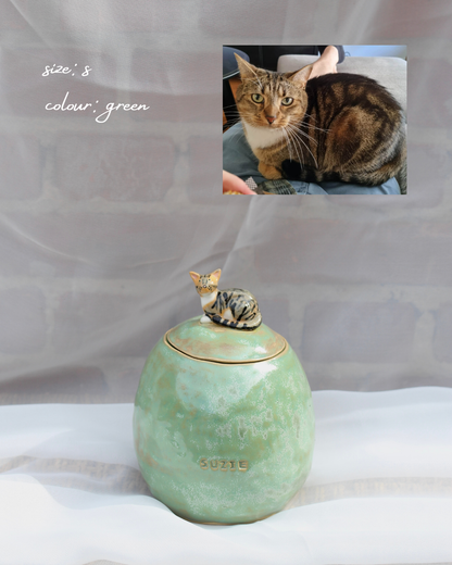 Pet Urn